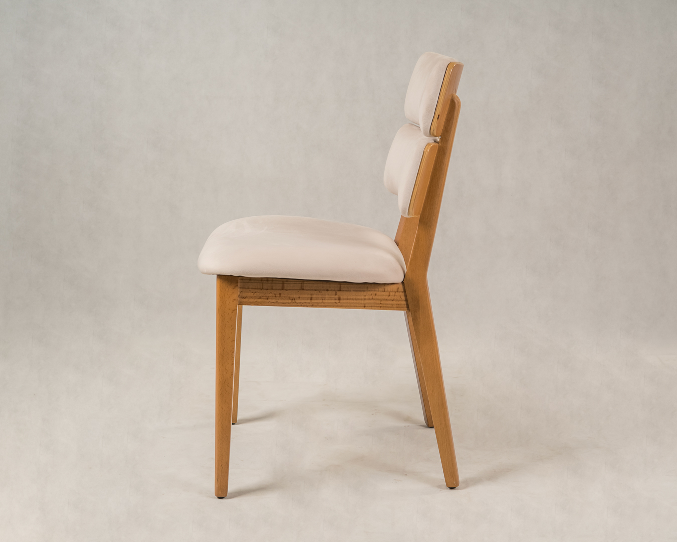 صندلی بلز - نمای دکوراسیون